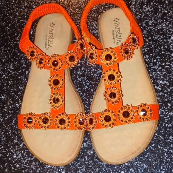 Nwt PATRIZIA Spring Step Talitha Coral Rhinestone Boho Slip On Sandals Soldout - Picture 1 of 5